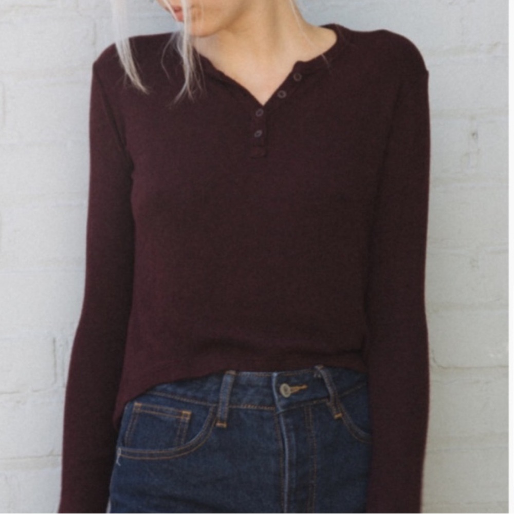 Brandy Melville maroon long sleeve Callen Henley - Picture 15 of 15